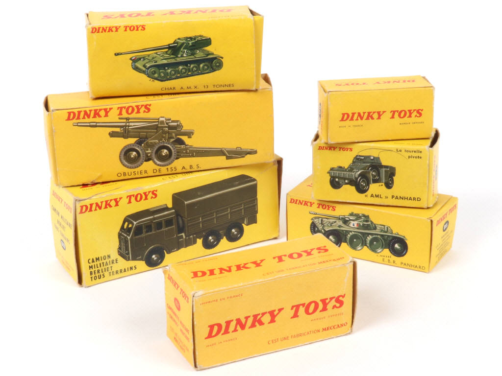 Lot 115 - DINKY TOYS (FRANCE) (7)