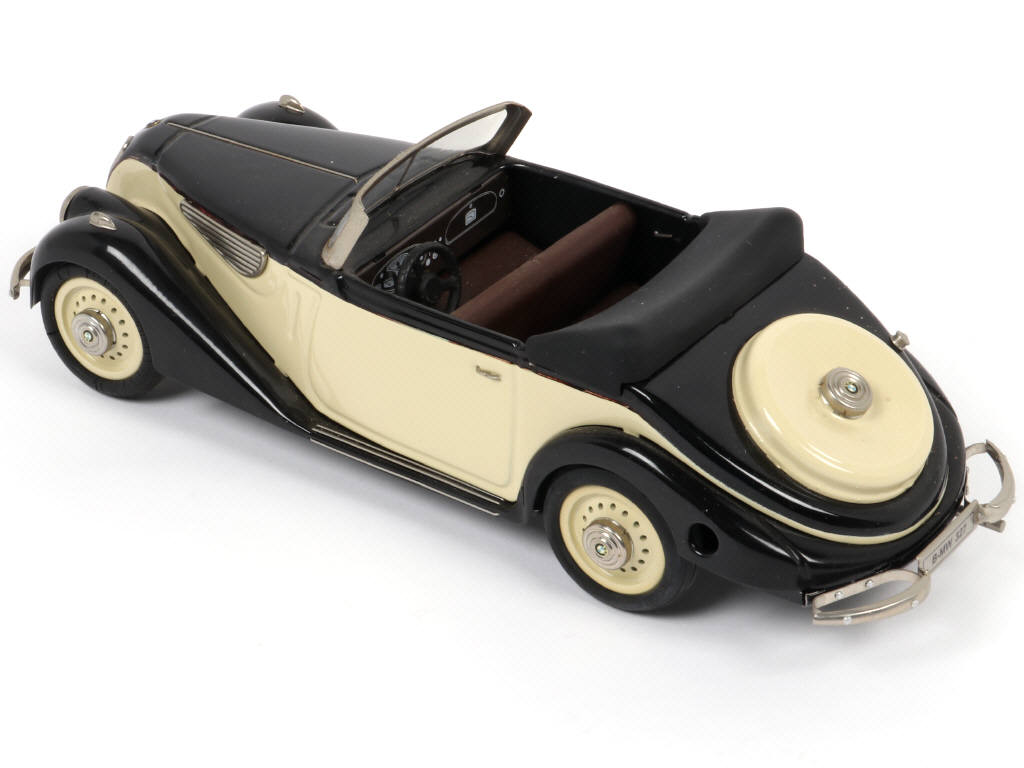 Lot 146 - SCHUCO (ALLEMAGNE) (1)