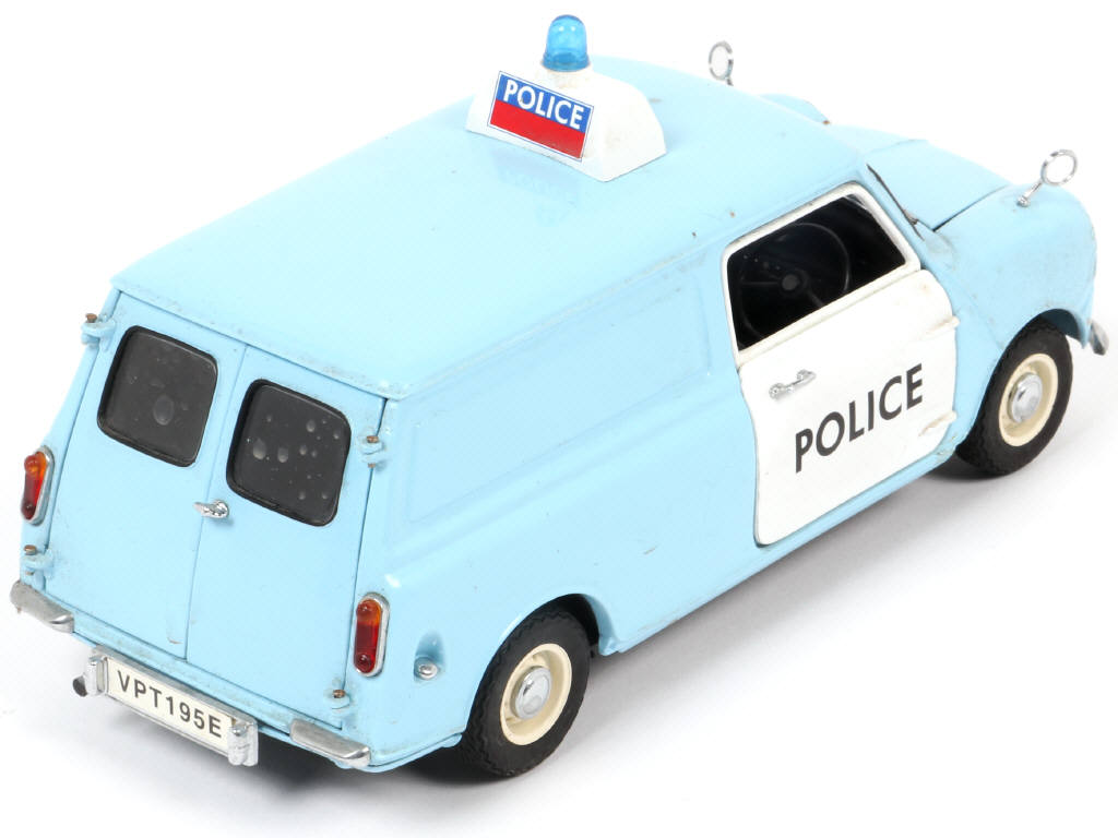 Lot 110 - KYOSHO (JAPON) (1)