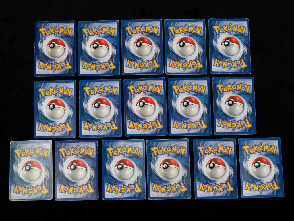 Lot 115 - POKEMON COMPANY (FRANCE) (69)