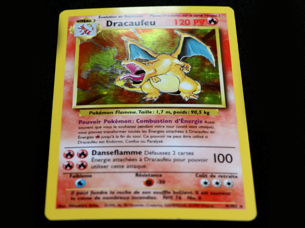 Lot 48 - POKEMON COMPANY (FRANCE) (3)