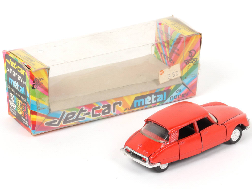 Lot 66 - NOREV - JET CAR (FRANCE) (1)