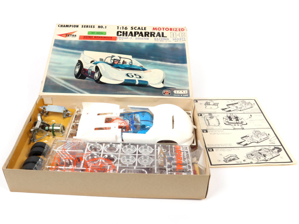 Lot 48 - DIVERS (12)