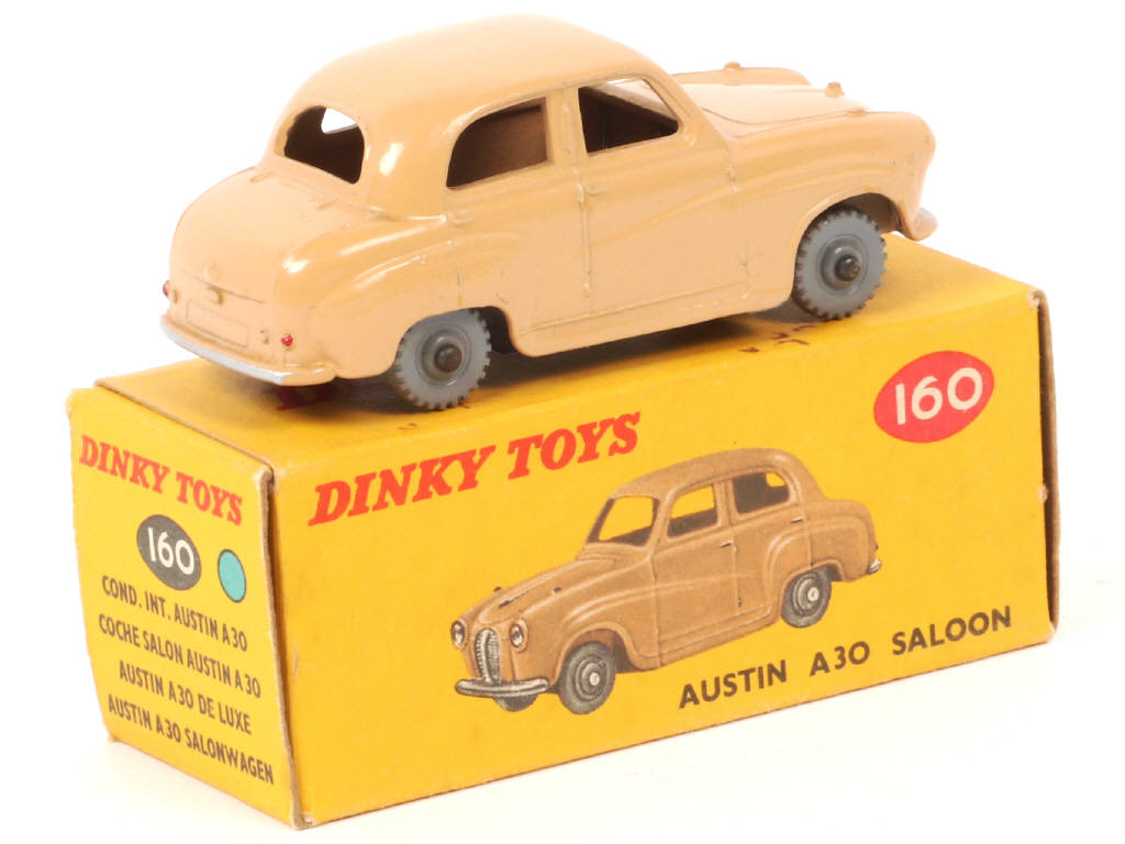 Lot 32 - DINKY TOYS (GB) (1)