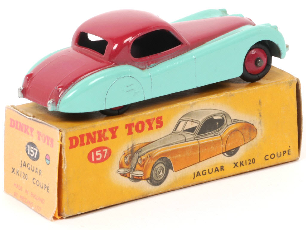 Lot 35 - DINKY TOYS (GB) (1)