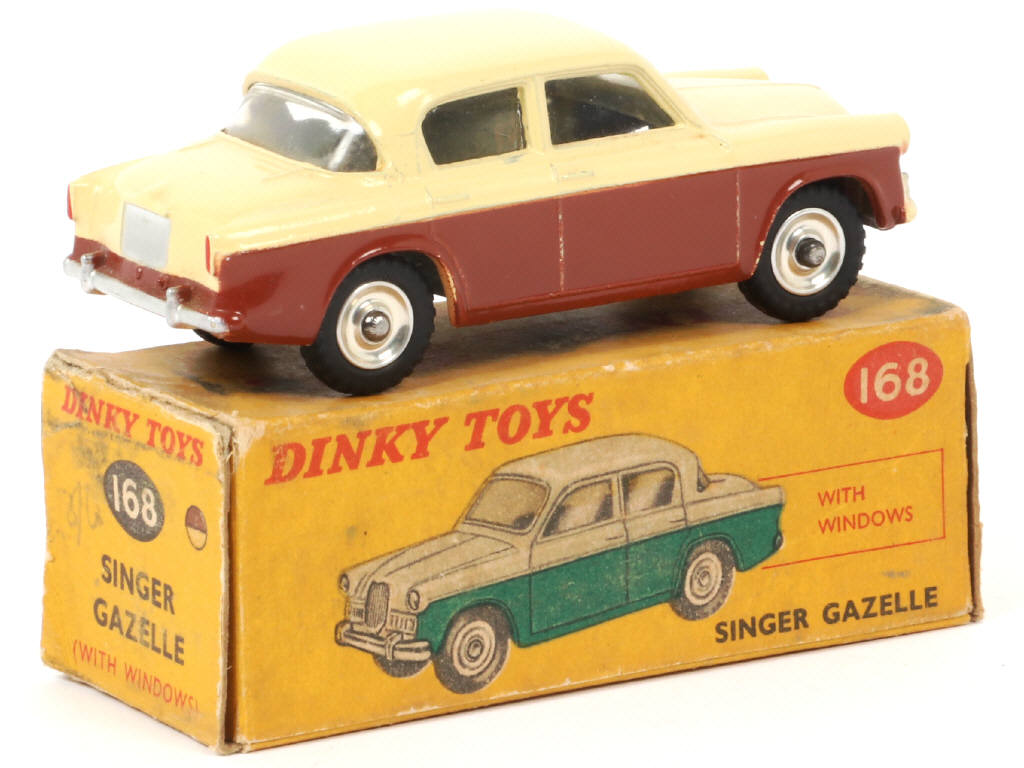 Lot 33 - DINKY TOYS (GB) (1)