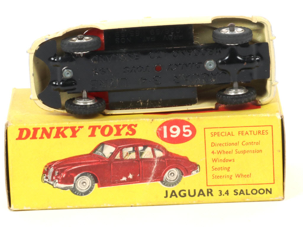 Lot 42 - DINKY TOYS (GB) (1)