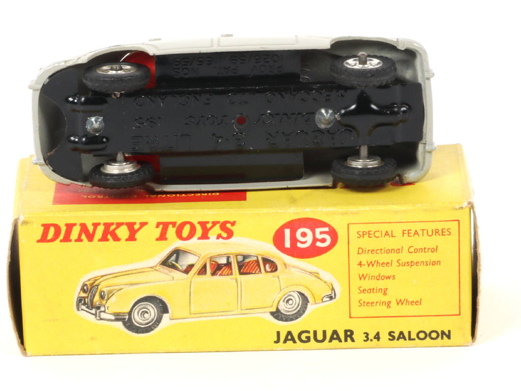 Lot 43 - DINKY TOYS (GB) (1)