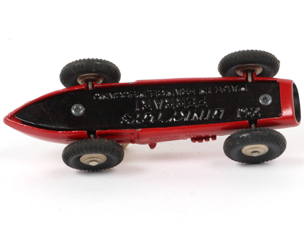 Lot 66 - DINKY TOYS (FRANCE) (1)