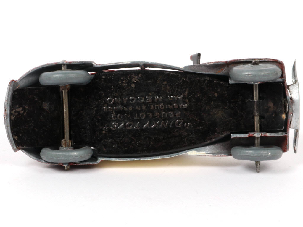 Lot 68 - DINKY TOYS (FRANCE) (1)