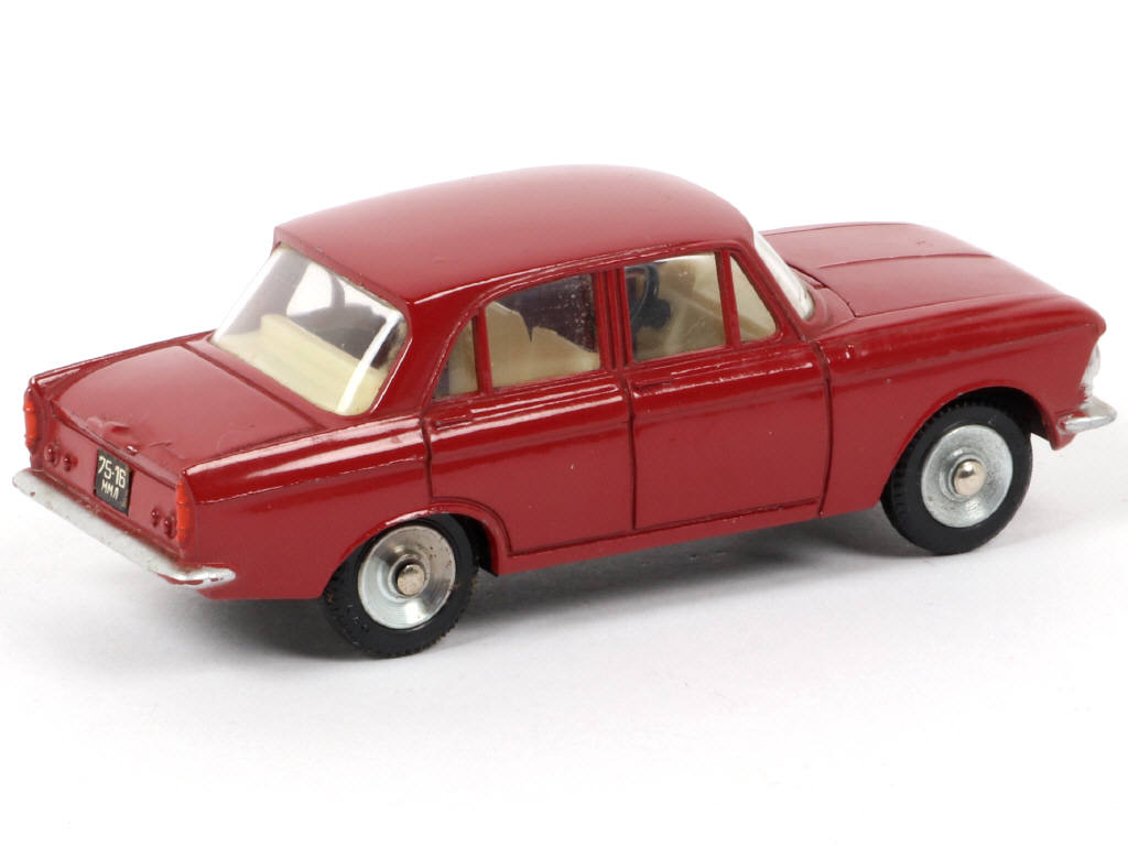 Lot 88 - DINKY TOYS (FRANCE) (1)