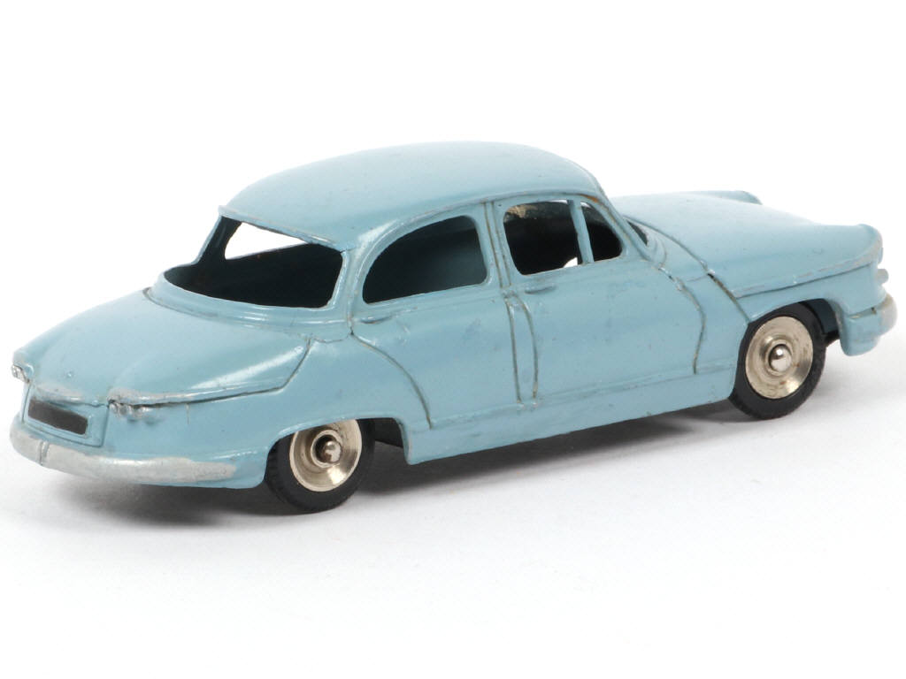 Lot 62 - DINKY TOYS (FRANCE) Série JUNIOR (1)