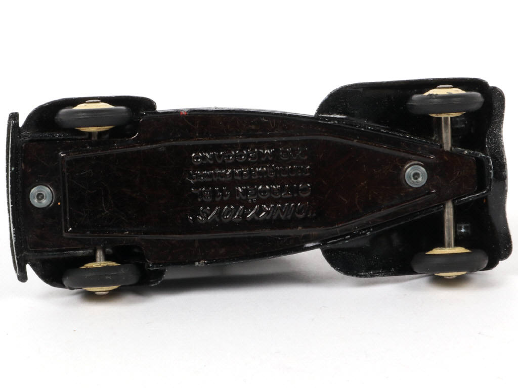 Lot 69 - DINKY TOYS (FRANCE) (1)