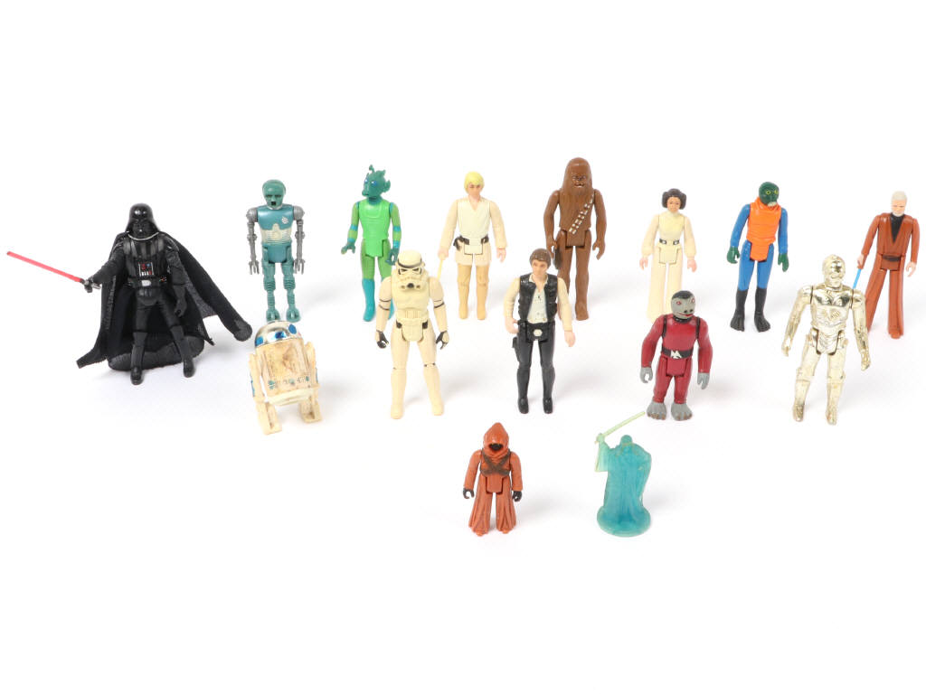 Lot 85 - DIVERS (19)