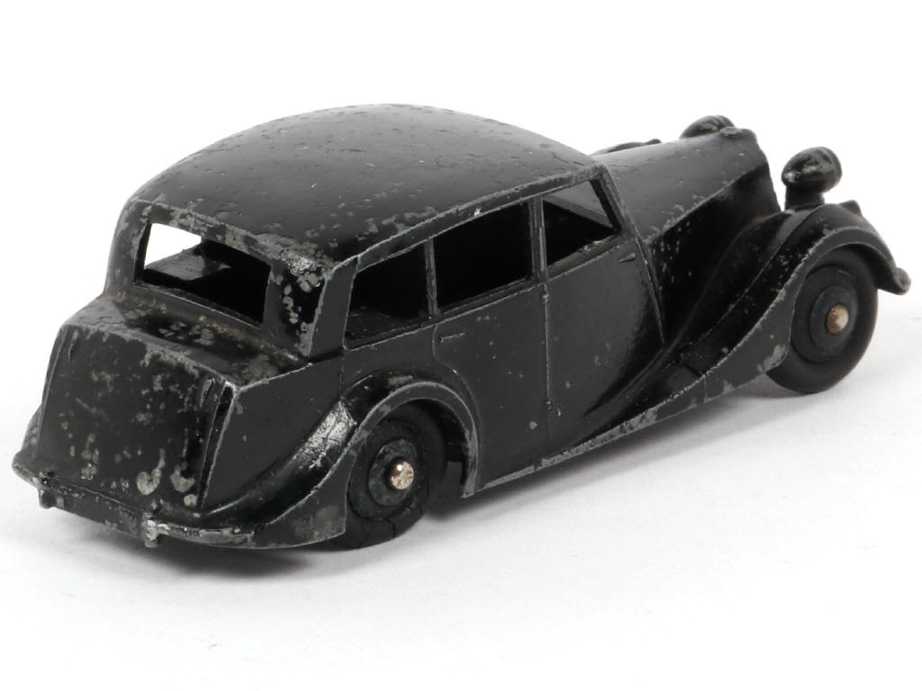 Lot 379 - DINKY TOYS (GB) (1)