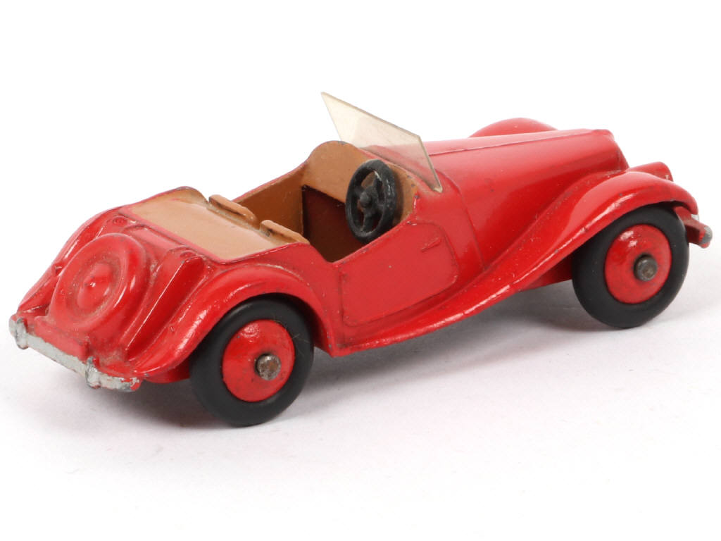 Lot 381 - DINKY TOYS (GB) (1)