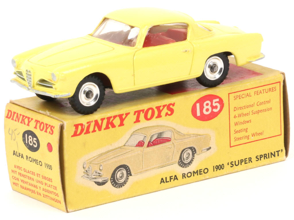 Lot 409 - DINKY TOYS (GB) (1)