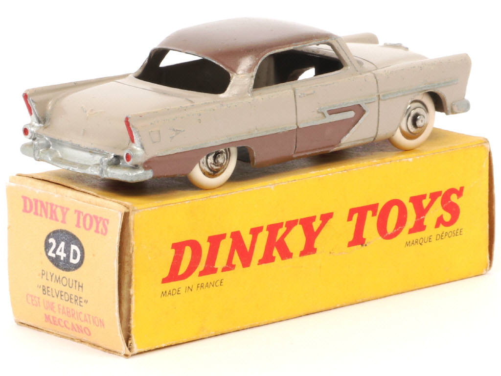 Lot 192 - DINKY TOYS (FRANCE) (1)
