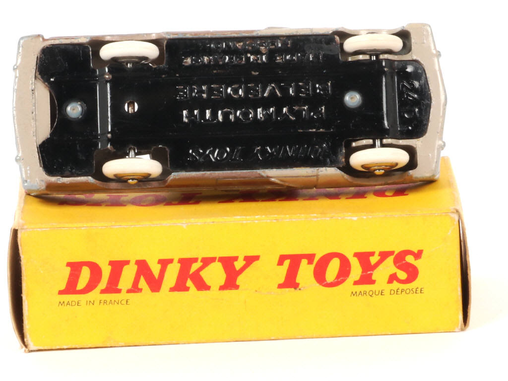 Lot 192 - DINKY TOYS (FRANCE) (1)