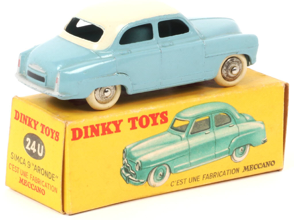 Lot 220 - DINKY TOYS (FRANCE) (1)