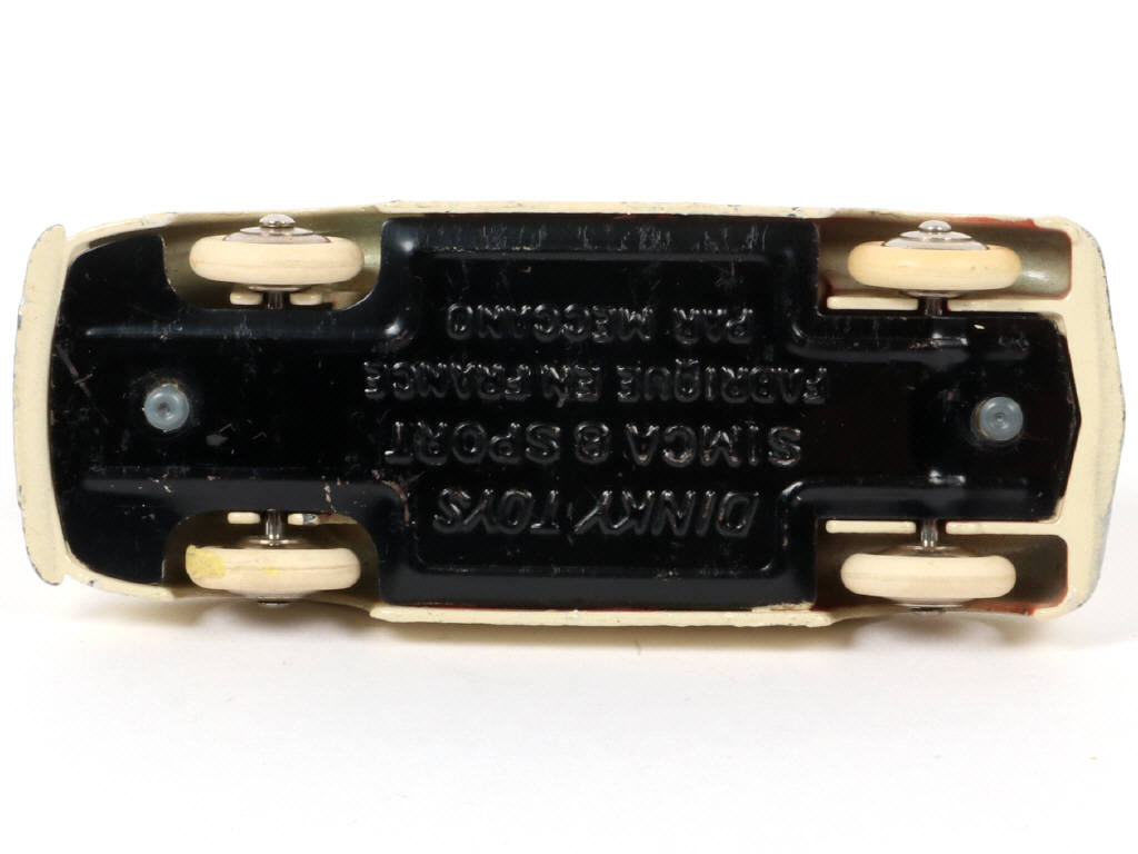 Lot 152 - DINKY TOYS (FRANCE) (1)