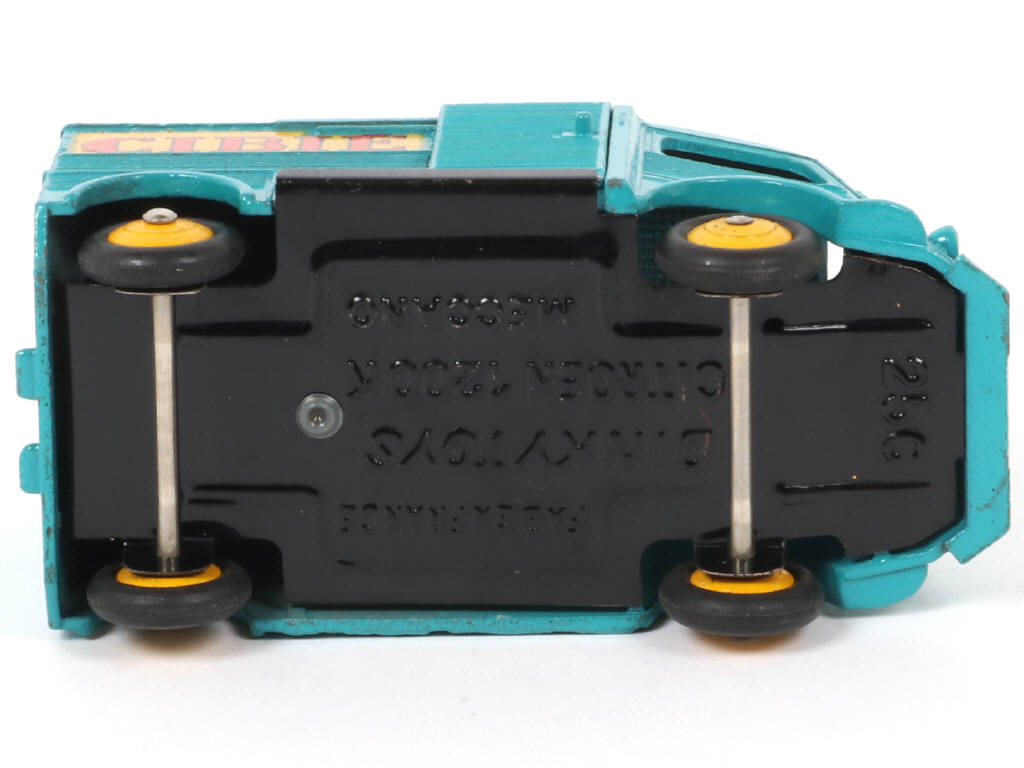 Lot 317 - DINKY TOYS (FRANCE) (1)