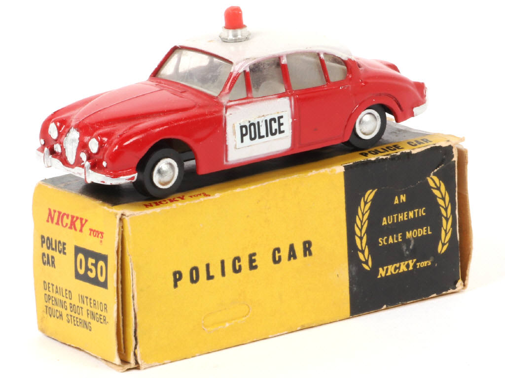 Lot 95 - NICKYTOYS (INDE) (1)
