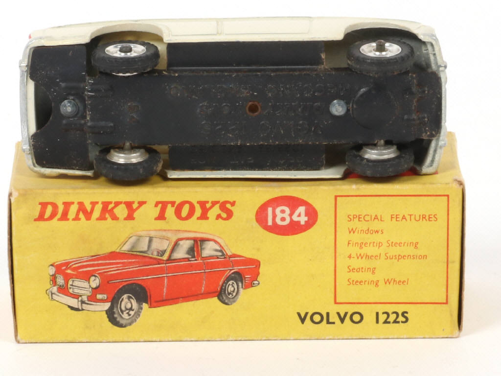 Lot 408 - DINKY TOYS (GB) (1)