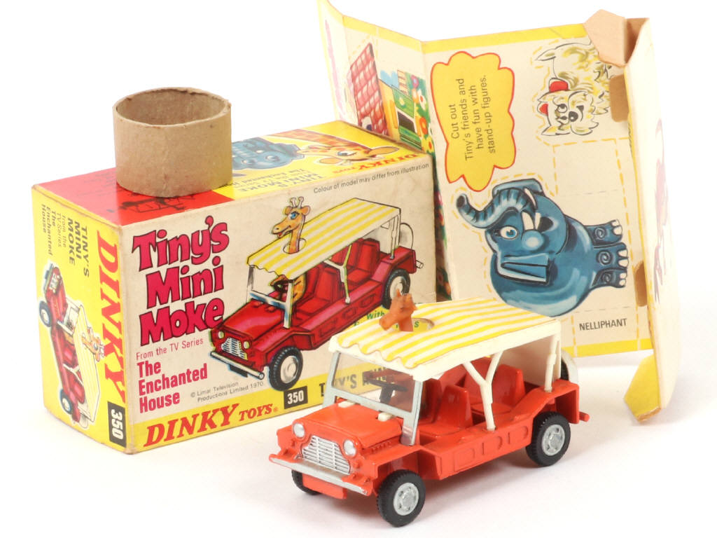 Lot 417 - DINKY TOYS (GB) (1)