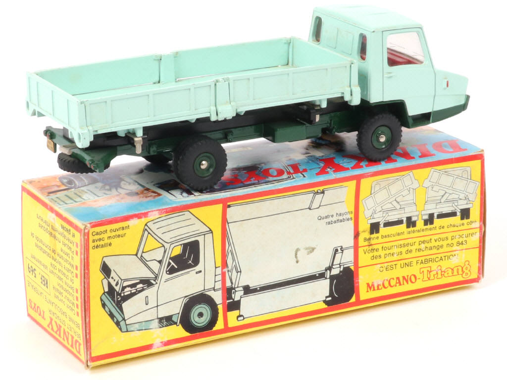 Lot 351 - DINKY TOYS (FRANCE) (1)