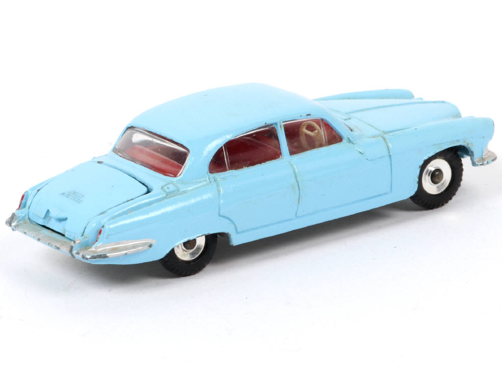 Lot 386 - DINKY TOYS (GB) (1)