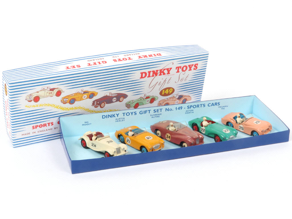 Lot 369 - DINKY TOYS (GB) (1)