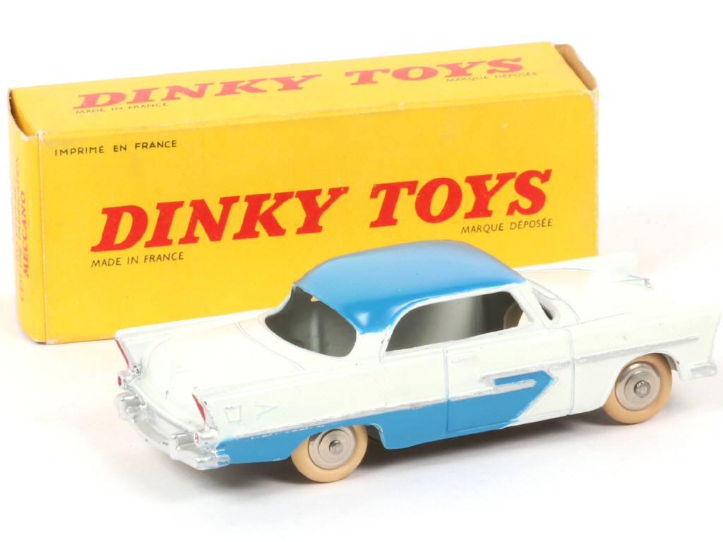 Lot 191 - DINKY TOYS (FRANCE) (1)