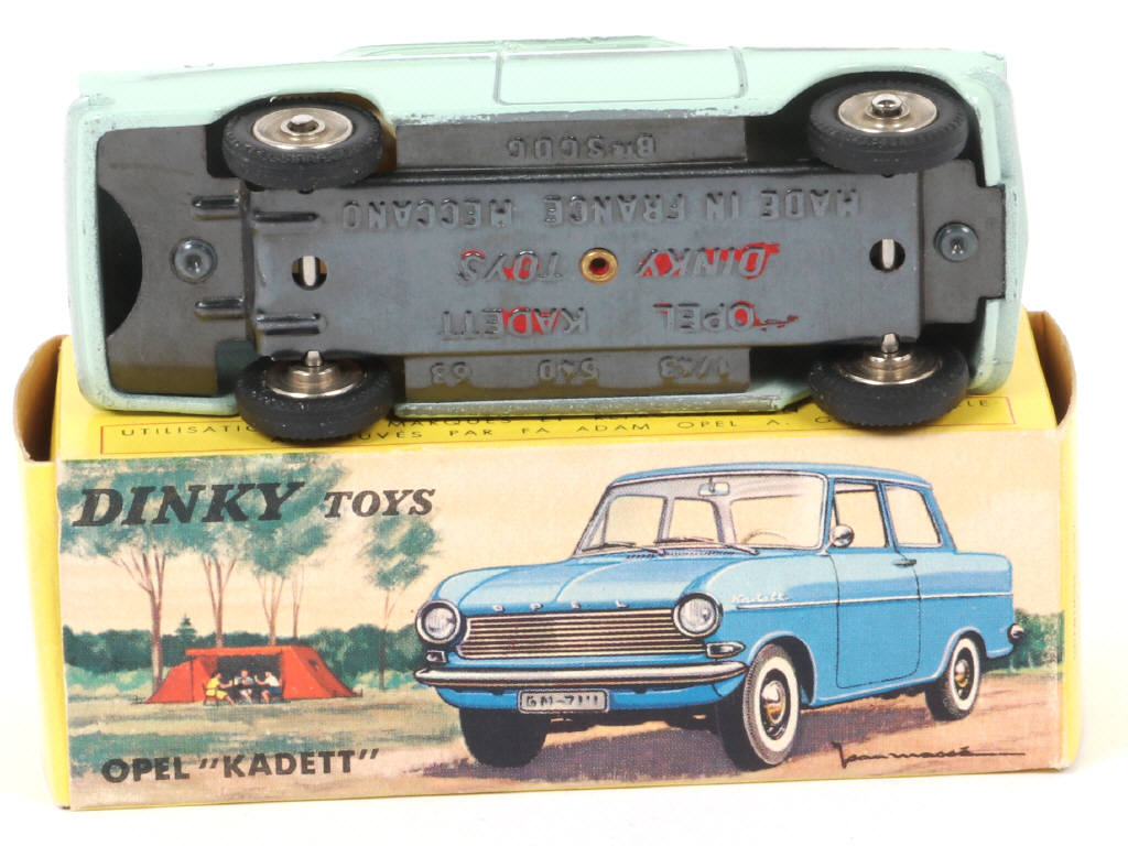 Lot 279 - DINKY TOYS (FRANCE) (1)