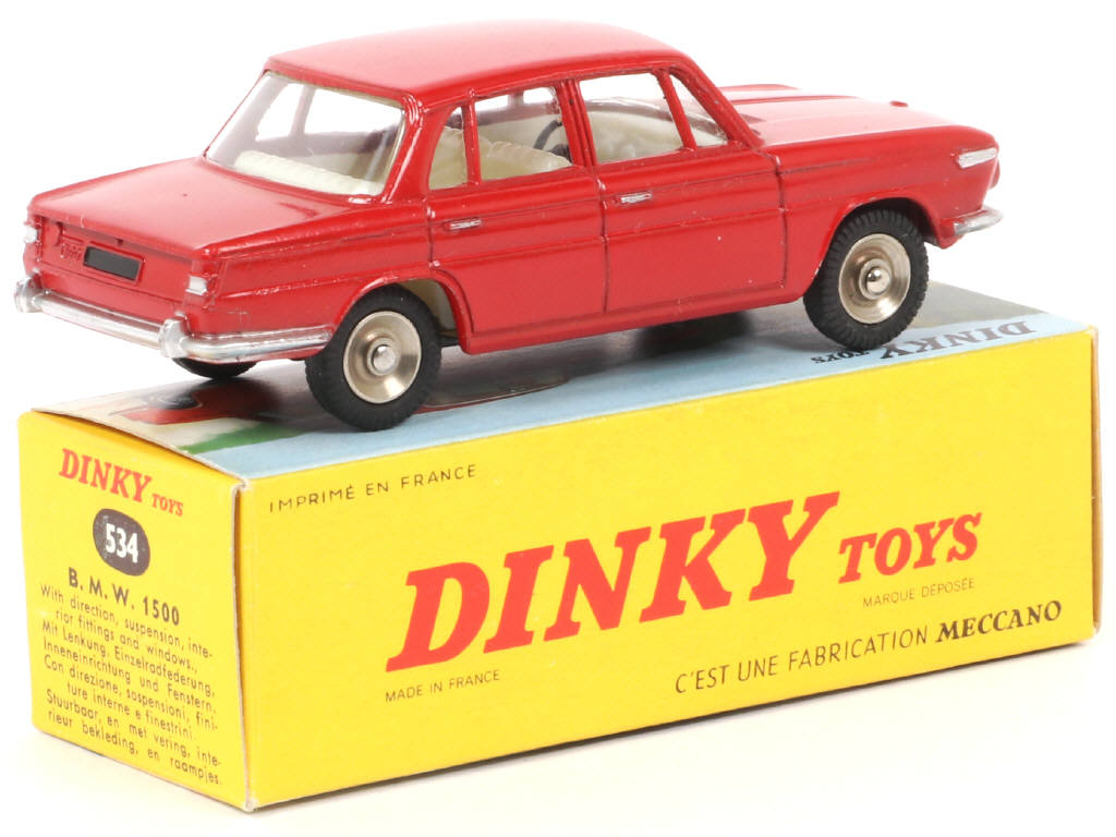 Lot 295 - DINKY TOYS (FRANCE) (1)