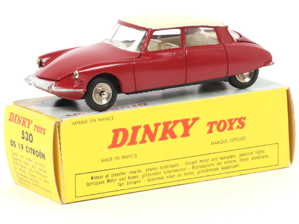 Lot 180 - DINKY TOYS (FRANCE) (1)