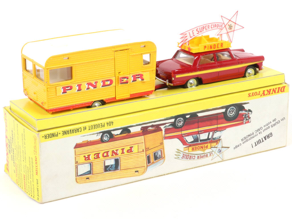 Lot 257 - DINKY TOYS (FRANCE) (1)