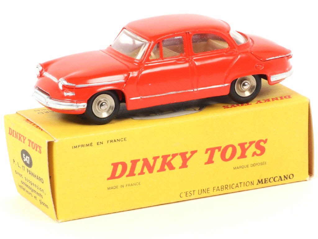 Lot 246 - DINKY TOYS (FRANCE) (1)