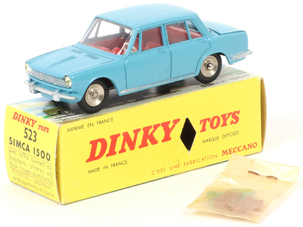 Lot 270 - DINKY TOYS (FRANCE) (1)