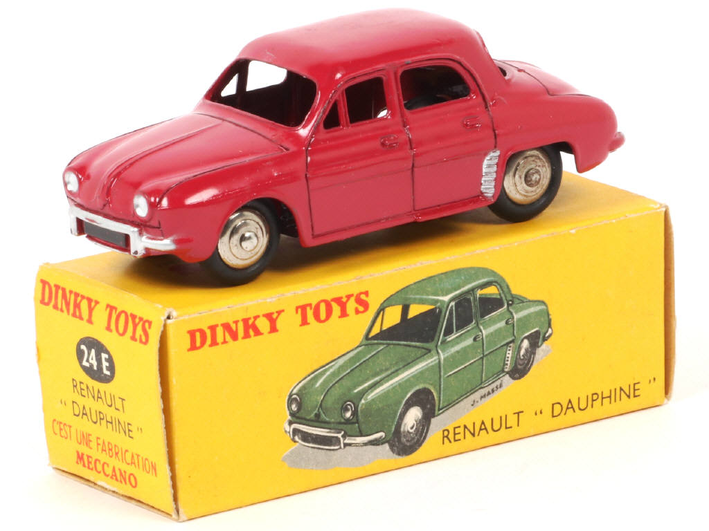 Lot 195 - DINKY TOYS (FRANCE) (1)