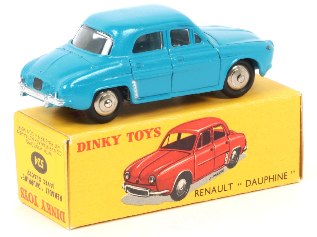 Lot 197 - DINKY TOYS (FRANCE) (1)