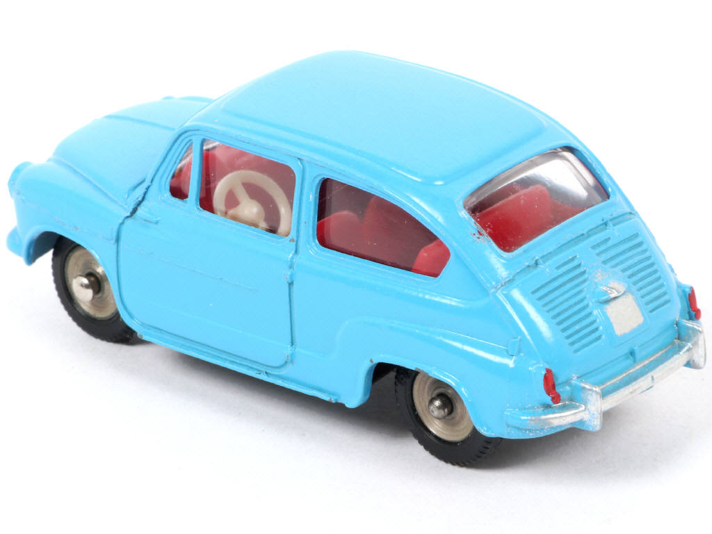 Lot 130 - DINKY TOYS (FRANCE) Série POCH (1)