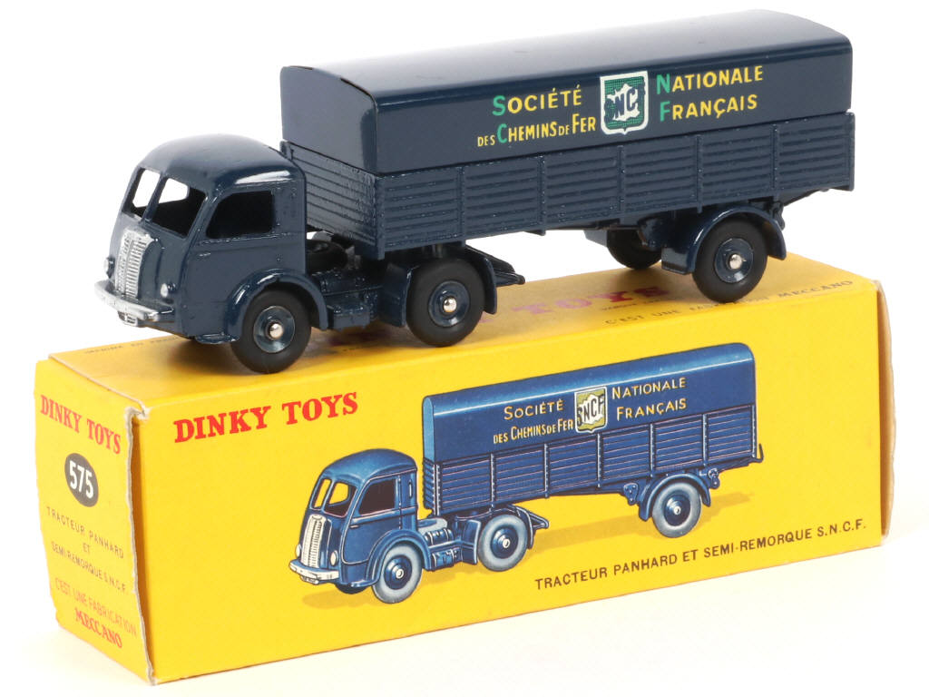 Lot 341 - DINKY TOYS (FRANCE) (1)