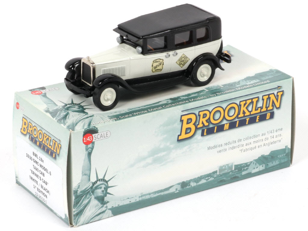 Lot 63 - BROOKLIN MODELS (GB) (1)