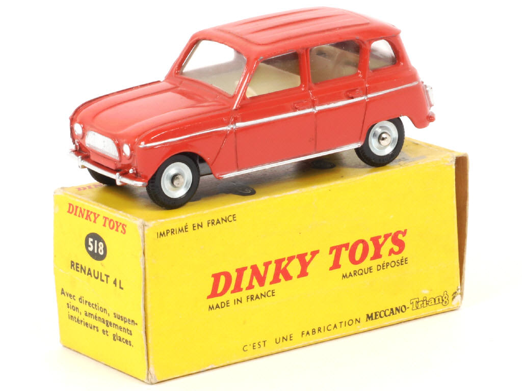 Lot 239 - DINKY TOYS (FRANCE) (1)