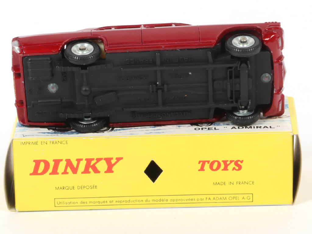 Lot 281 - DINKY TOYS (FRANCE) (1)