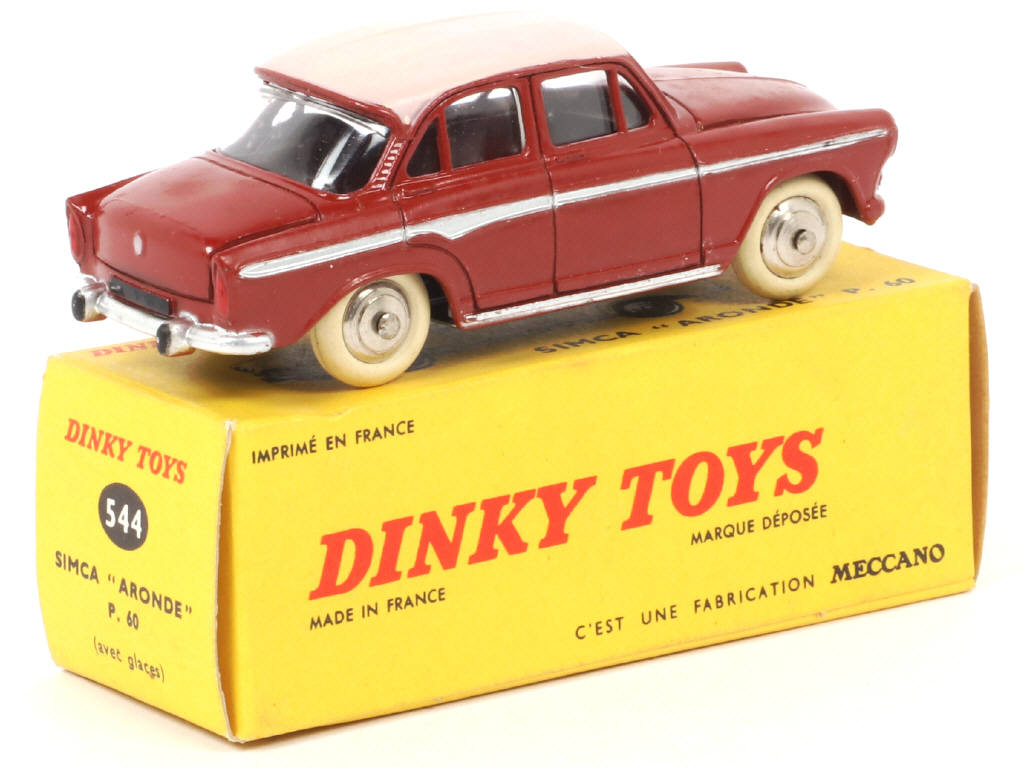 Lot 266 - DINKY TOYS (FRANCE) (1)