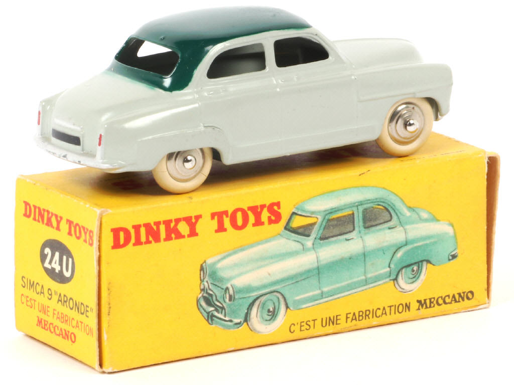 Lot 219 - DINKY TOYS (FRANCE) (1)