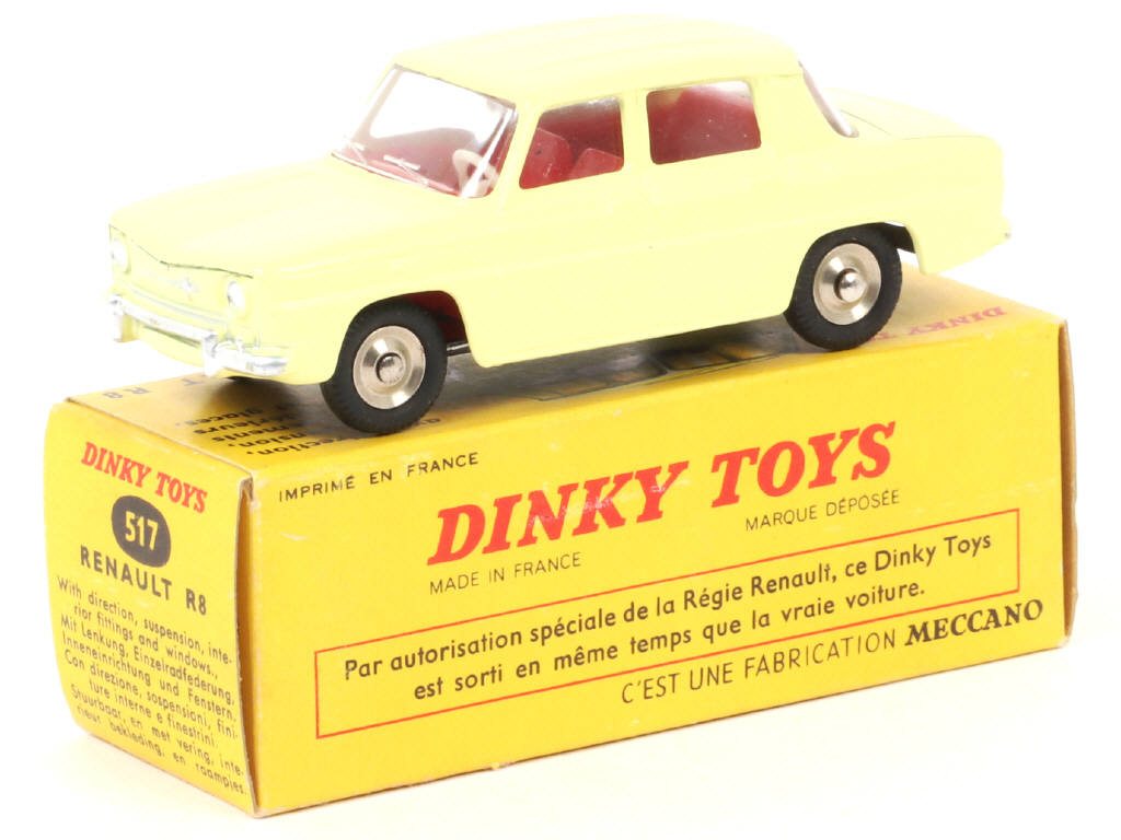 Lot 236 - DINKY TOYS (FRANCE) (1)