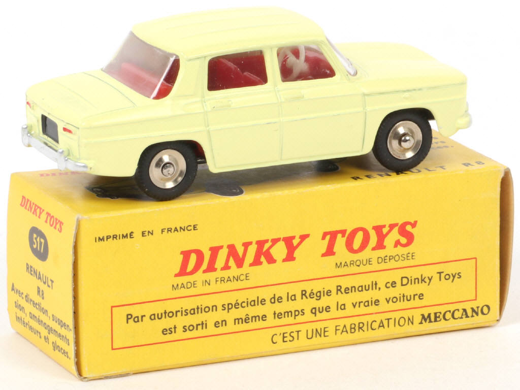 Lot 236 - DINKY TOYS (FRANCE) (1)